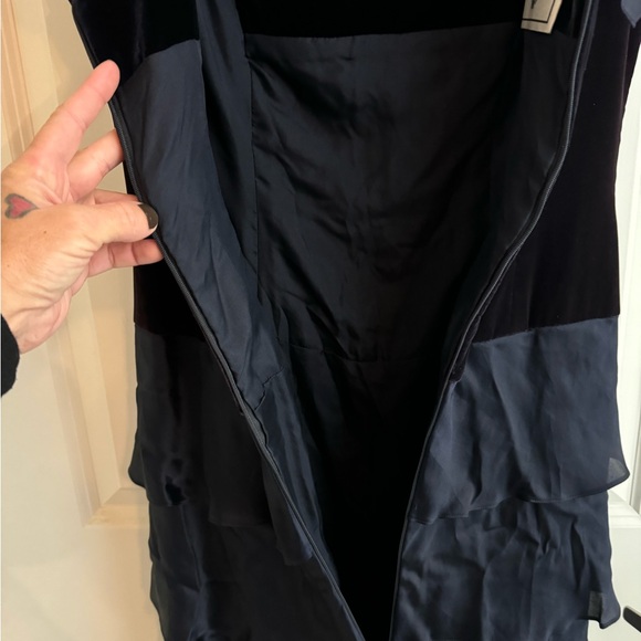 Silk Dress-Roland Nivelais - Picture 5 of 7